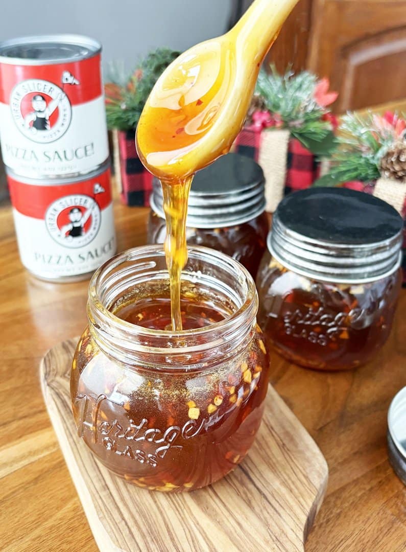 Chili Garlic Hot Honey (Gift Idea For Pizza Lovers)